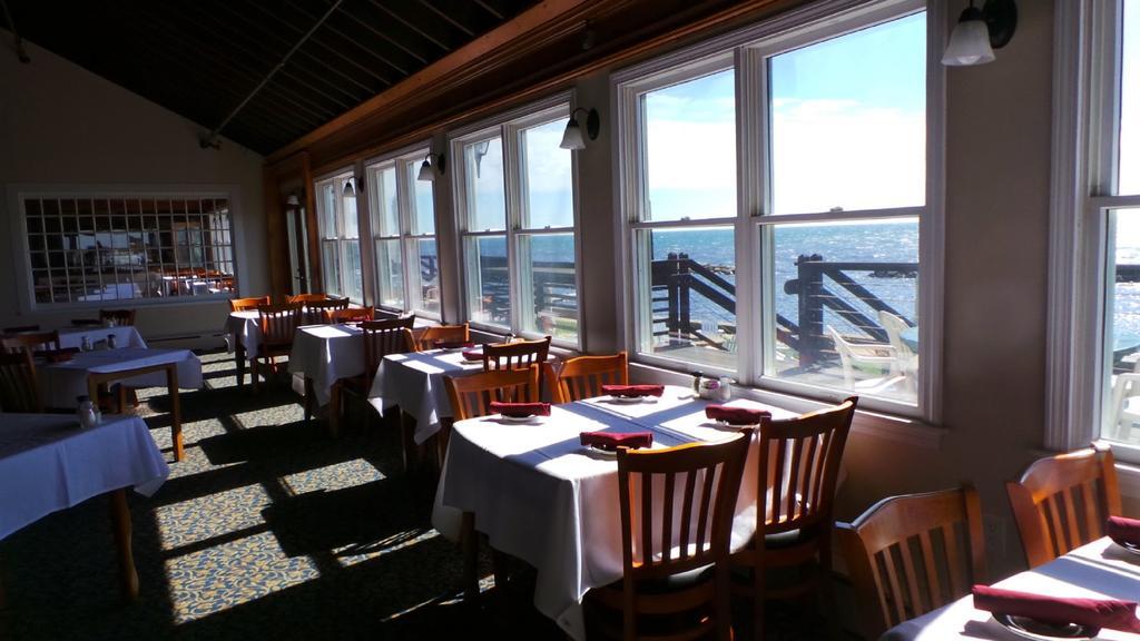 Lighthouse Inn Cape Cod West Dennis Exterior photo